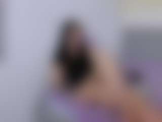 Live cam show with SweeetMay - Average on 1on1-livenow