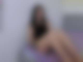Live cam show with SweeetMay - Athletic on luckytryst.com