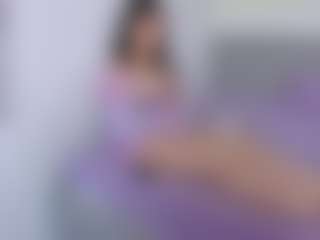 SweeetMay MILF webcam performer live streaming