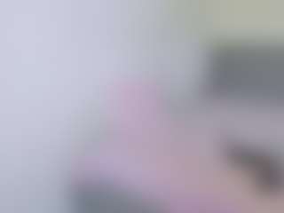 Live cam show with SweeetMay - Oil on Dolls Live