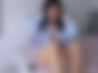 Live cam show with SweeetMay - Skinny MILF on Milfs Live