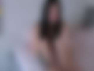 Live cam show with SweeetMay - Cute on madthumbs