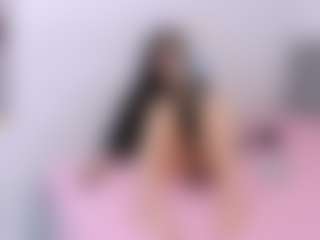 Live cam show with SweeetMay - MILF Teen (18+) on Hubzter Live