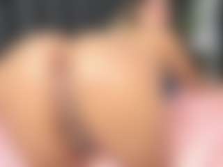 AlejandraSaenz2's Live Sex Cam Show