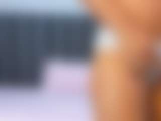 AlejandraSaenz2's Live Sex Cam Show