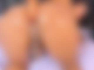AlejandraSaenz2's Live Sex Cam Show