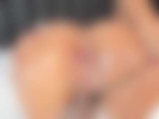 AlejandraSaenz2's Live Sex Cam Show