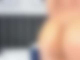 AlejandraSaenz2's Live Sex Cam Show