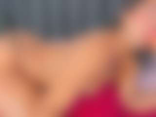 AlejandraSaenz2's Live Sex Cam Show