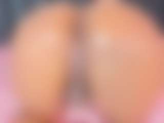 Live cam show with AlejandraSaenz2 - White on CamClone | colombia