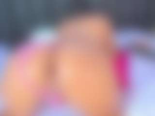 AlejandraSaenz2's Live Sex Cam Show