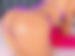 AlejandraSaenz2's Live Sex Cam Show