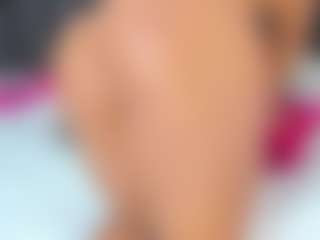 AlejandraSaenz2's Live Sex Cam Show