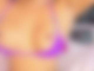 AlejandraSaenz2's Live Sex Cam Show