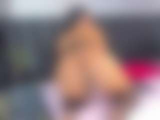 AlejandraSaenz2's Live Sex Cam Show