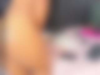 AlejandraSaenz2's Live Sex Cam Show
