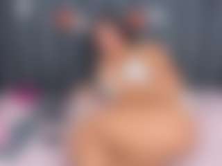 AlejandraSaenz2's Live Sex Cam Show