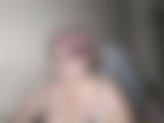Live cam show with DianaCrystal - Granny Big Ass on fapnchat