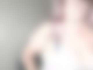 DianaCrystal's Live Sex Cam Show