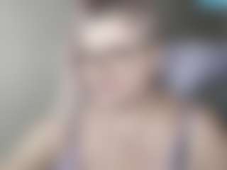 Live cam show with DianaCrystal - Granny on Camsoda