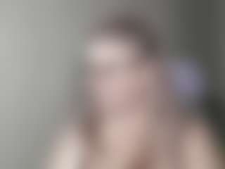 Live cam show with DianaCrystal - Thong on luckytryst.com