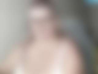 Live cam show with DianaCrystal - Granny Blonde Hair on https://playwithruby.com