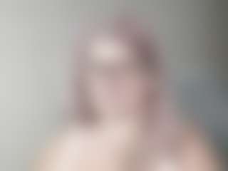 Live cam show with DianaCrystal - Granny BBW on CamClone