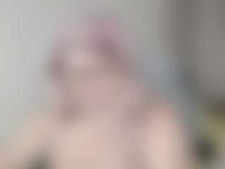 Live cam show with DianaCrystal - Thong on Streamer API