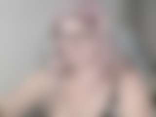 DianaCrystal's Live Sex Cam Show