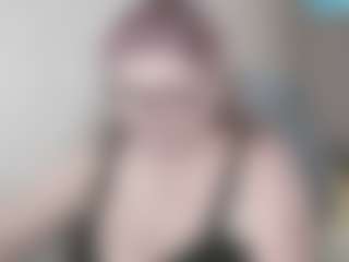 Live cam show with DianaCrystal - Thong on liverealitysex.com