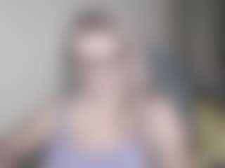 Live cam show with DianaCrystal - Granny MILF on slutload