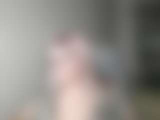 Live cam show with DianaCrystal - Granny on Camming Site