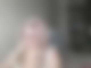 Live cam show with DianaCrystal - Spy Granny on SmokeAndPoke