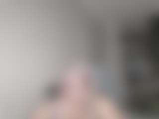 DianaCrystal's Live Sex Cam Show