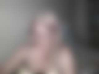 Live cam show with DianaCrystal - Granny Big Ass on nudelive.tv