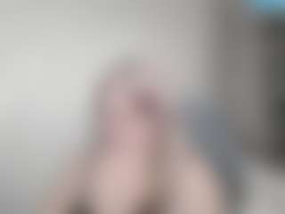 Live cam show with DianaCrystal - Glasses on Camsoda
