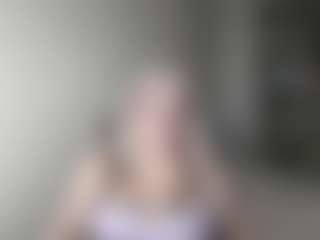 DianaCrystal's Live Sex Cam Show