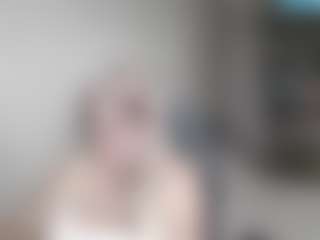DianaCrystal's Live Sex Cam Show