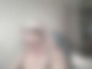 Live cam show with DianaCrystal - Glasses on SinfulBabes