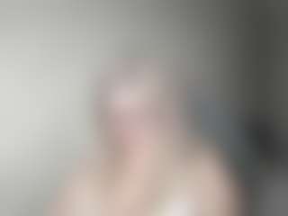 DianaCrystal's Live Sex Cam Show