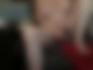 Live cam show with carolineford - Big Nipples on Fling VIP Chat