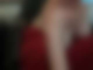 Live cam show with carolineford - Housewife on boobsie.com