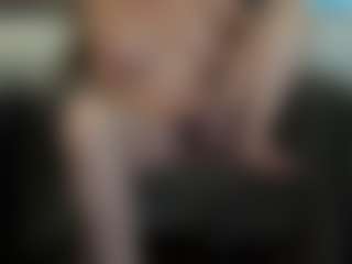 Live cam show with carolineford - Big Nipples on xDating