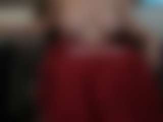 Live cam show with carolineford - Housewife on 1on1-livenow