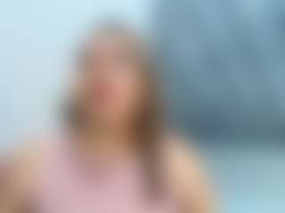Live cam show with kerly - Blonde Hair on AdultVida.com