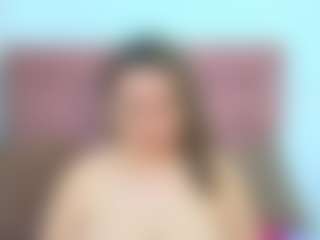 kerly MILF webcam performer live streaming