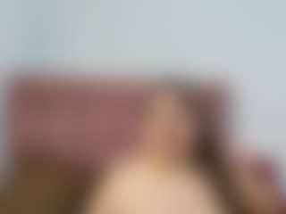 Live cam show with kerly - Deepthroat on Camsoda