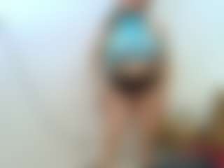 kerly MILF webcam performer live streaming