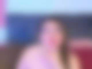 Live cam show with kerly - Latina Mature on madthumbs