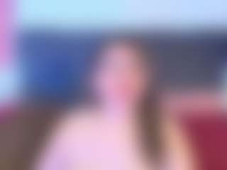 Live cam show with kerly - Gamer Mature on Milfs Live
